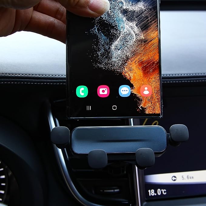 AutoGrip™ Phone Mount